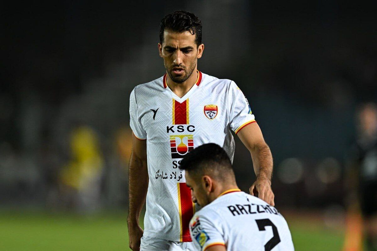 کاپیتان سابق پرسپولیس خانه‌نشین شد