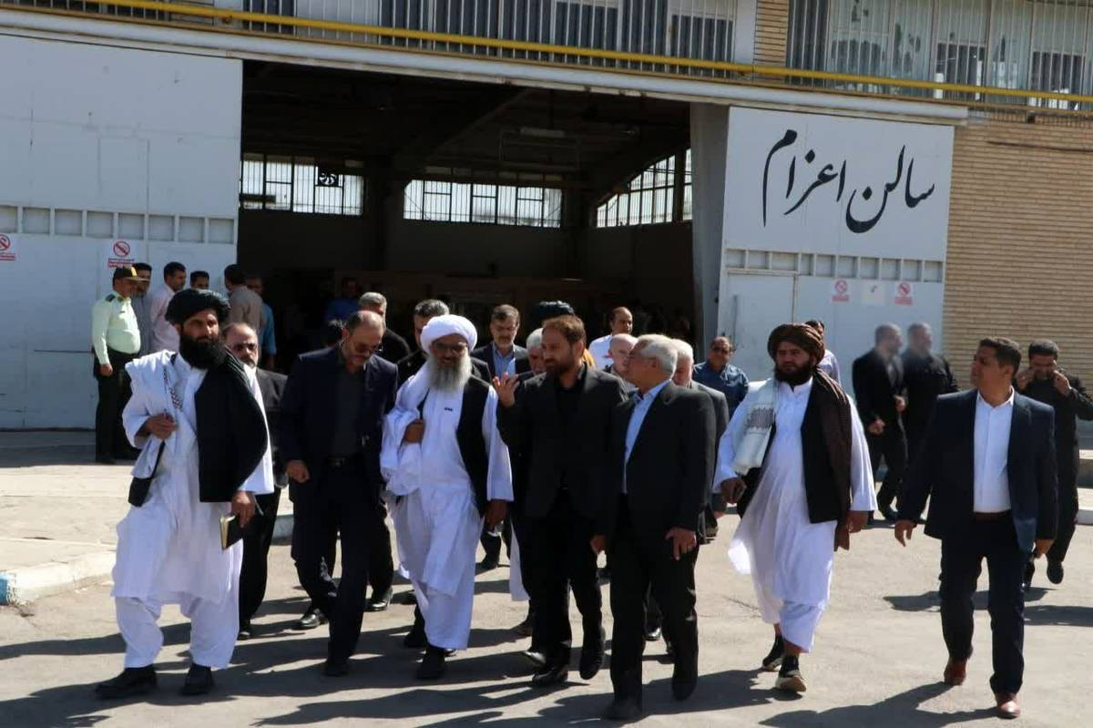 پایان سفر رسمی سهروزه؛ والی هرات از مشهد راهی افغانستان شد