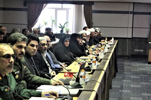 نشست شورای هماهنگی آیین وداع و خاکسپاری شهدای گمنام در قم