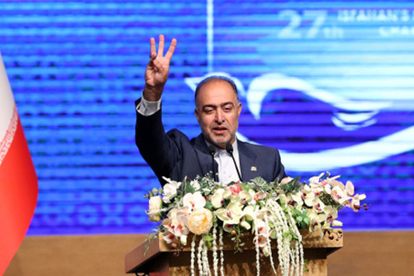 اجتماع ۲۴۰۰۰ نفری «بساز مدرسه» به یاد ۲۴۰۰۰ شهید سرافراز استان اصفهان