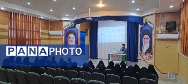 طرح فرهنگی آموزشی معلم زمینه ساز در منطقه زرین آباد 