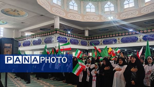 اجتماع بزرگ زینبیون در لردگان 