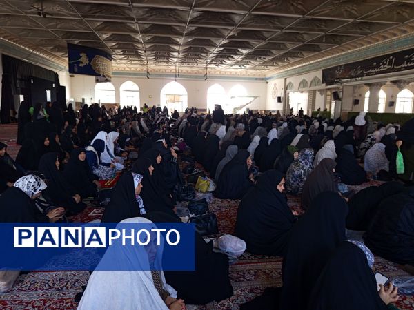 نماز جمعه در شهرستان کاشمر 