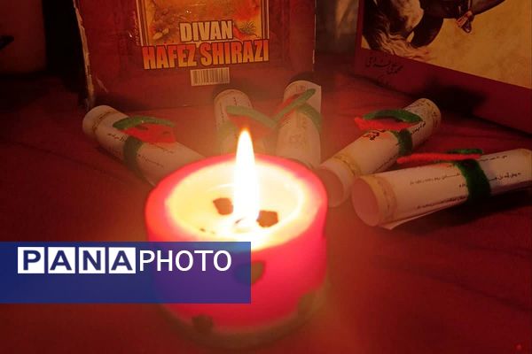 وقتی انارها لبخند زدند؛ یلدای دبیرستان ساره شورآفرین شد