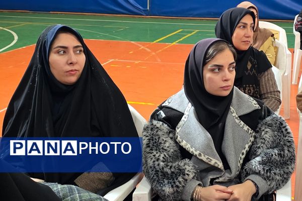 کارگاه آموزشی مهارت‌افزایی مربیان پیشتاز  بهارستان‌دو