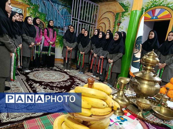 جشن یلدا در دبیرستان نمونه اندیشه 