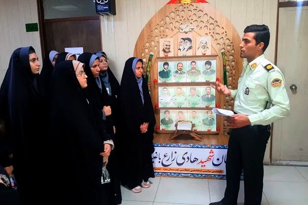 میهمانی حافظان امنیت برای دانش‌آموزان مدرسه پاکنژاد ناحیه ۲ یزد