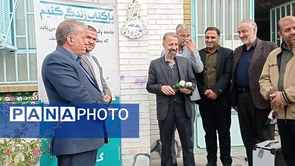  افتتاحیه کتابخانه مدرسه شهید محمدی پور خلیل آباد 