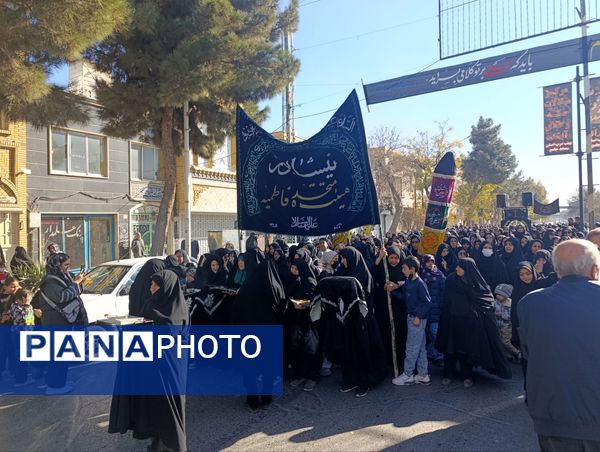 مراسم عزاداری شهادت حضرت فاطمه زهرا (س) در خیابان های نیشابور