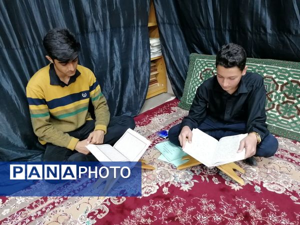 محفل انس با قرآن کریم بمناسبت شب های قدر در کاشمر