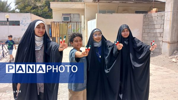 ندای آزادی مردم فلسطین در نماز جمعه این هفته حاجی‌آباد طنین انداز شد