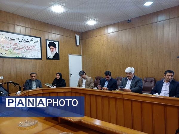 ساخت اردوگاه تربیتی دانش‌آموزی شهر زرقان اولویت مدیرکل آموزش و پرورش استان فارس