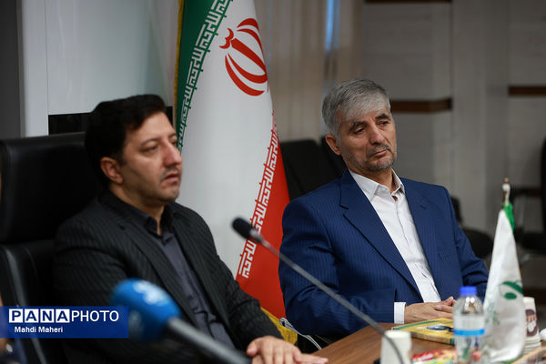 اولین نشست کارگروه تدوین سند دوازدهمین دوره مجلس دانش‌آموزی
