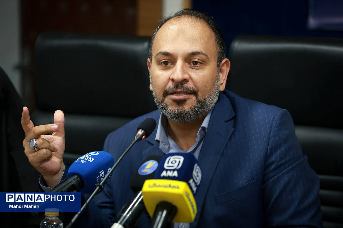 دانشآموزان باید خود را برای نقشآفرینی در موقعیتهای مختلف آماده کنند و رشد دهند/ در هر مسئولیتی که قرار میگیریم، باید بتوانیم خدمت درست ارائه دهیم