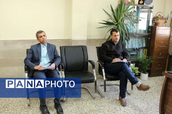 انتخاب مدیران و مربیان نمونه آموزش‌و‌پرورش فیروزکوه در میز مصاحبه تخصصی