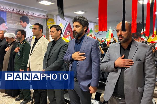 افتتاح یادمان شهدای دانش آموزی در مدرسه تسنیم پردیس