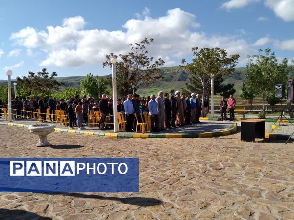 همایش پیاده‌روی خانوادگی و جشن میلاد دهه کرامت در شهرستان راز و جرگلان
