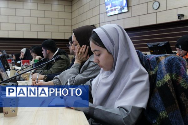 اولین جلسه قرارگاه اجتماعی استان البرز در سالن شهدای استانداری