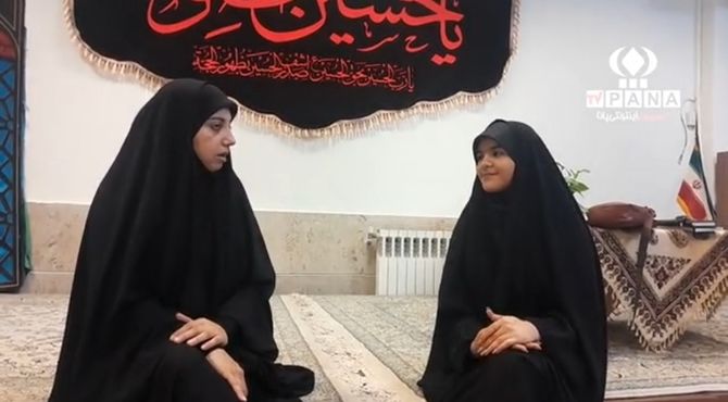پاتوق نیلوفرانه با موضوع تربیون ازاد به همراه دختران فعال نیلوفری