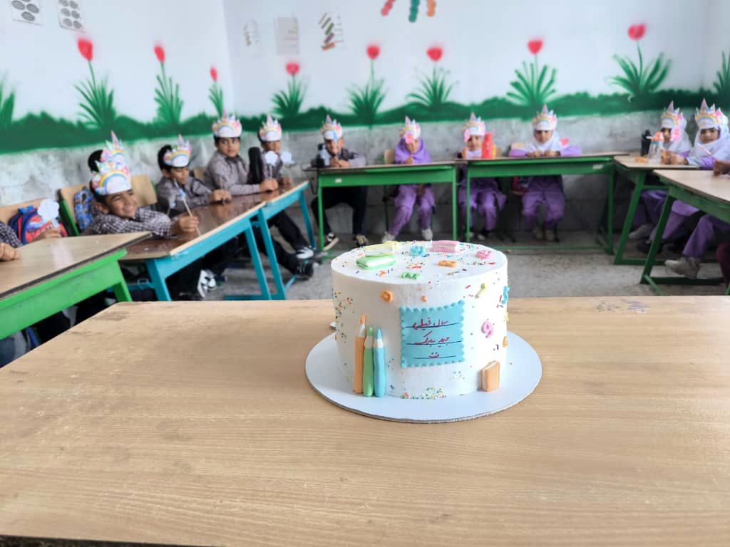 شور و شوق آغاز مدرسه؛ جشن بهیادماندنی کلاساولیها در روستای مزرعه