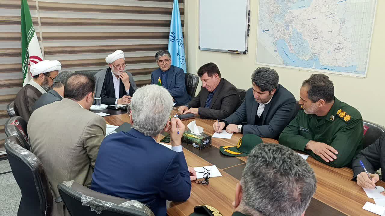 گامی موثر با عنایت الهی برای رفع مشکلات کوهدشت برمی‌داریم