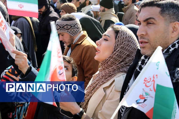 حس و حال نوجوانان در جشن چهل و ششمین سالگرد پیروزی انقلاب اسلامی 