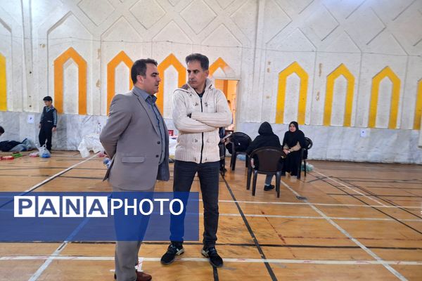 برگزاری مسابقات دومینو دانش‌آموزی در دبیرستان دستغیب ناحیه ۳شیراز 