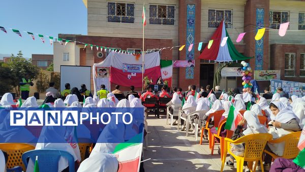 هفته پدافند غیرعامل با مانورهای مختلف این هفته در دبستان حضرت مریم(س) دوره دوم