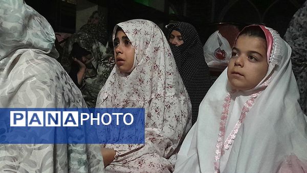 پرچم حرم حضرت عباس(ع) در مراسم اعتکاف شهرستان بن