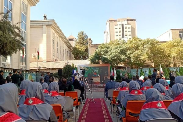 جشن عاطفه‌ها در مشهد برگزار شد