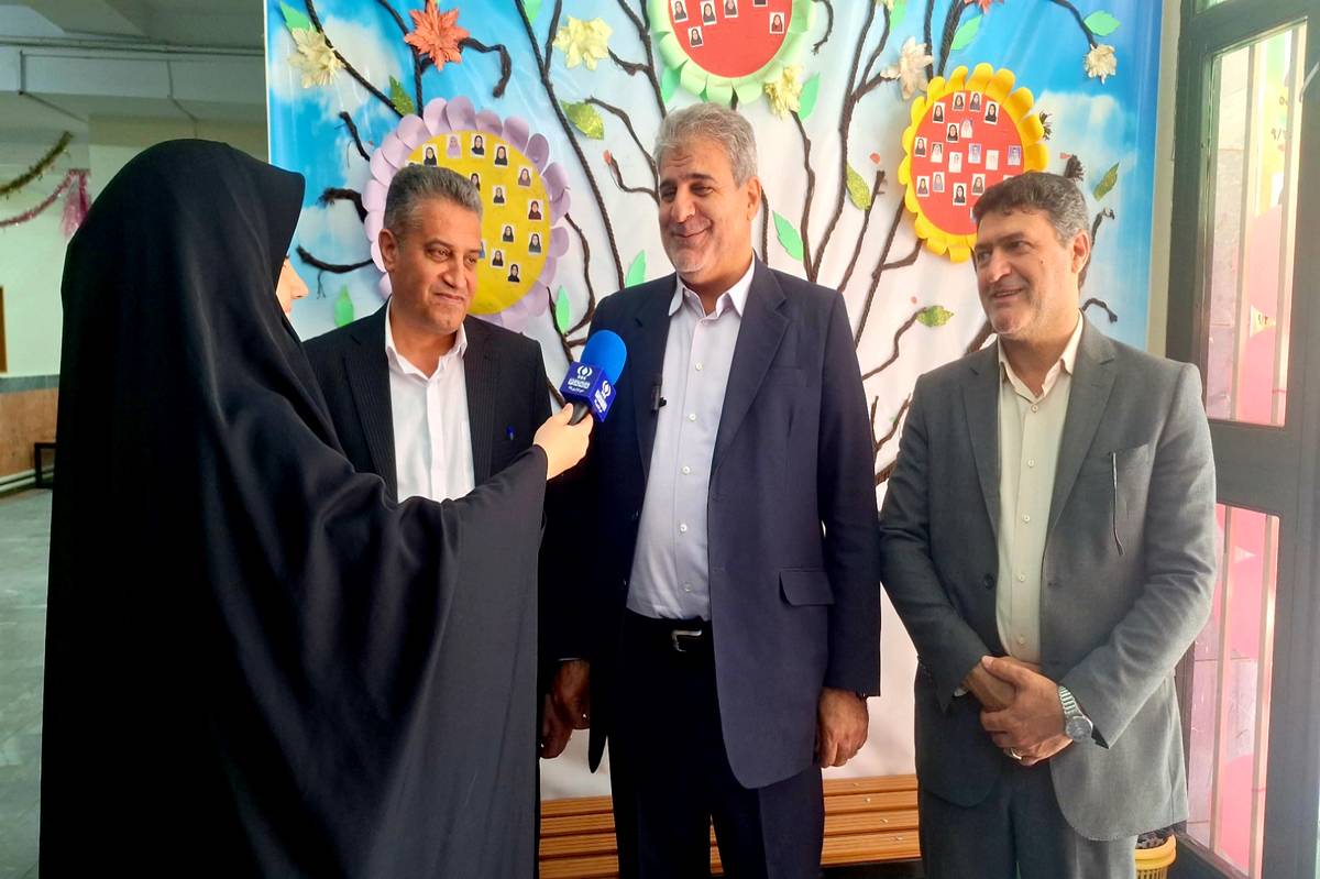 آموزش و پرورش میدان صیانت از آینده ایران است