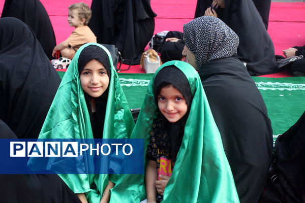 برپایی سفره حضرت رقیه(س) در زنجان