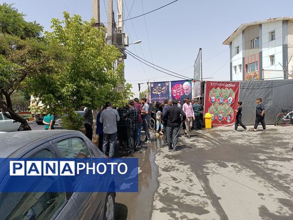 برگزاری پیاده‌روی جاماندگان اربعین حسینی در دهگلان با حضور پرشور مردم