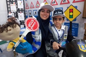 جشن سراسری غنچه ها در آمل