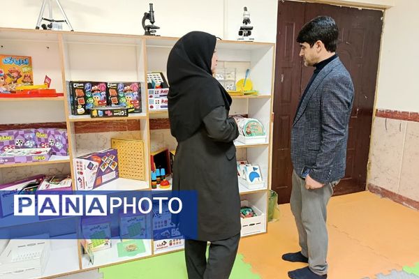 افتتاح اتاق پژوهش در دبستان نیلوفر رفیعی ناحیه دو شهرری 