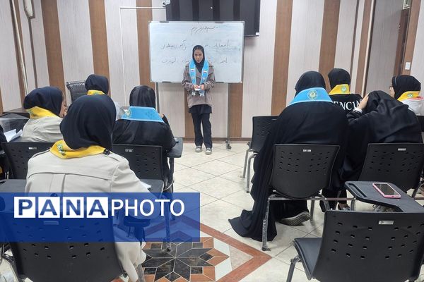  انتخابات شورای دانش‌آموزی منطقه‌ای در کهریزک 