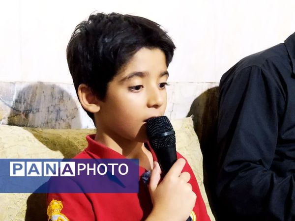 محفل انس با قرآن به یاد شهید خورشاهی در کاشمر 