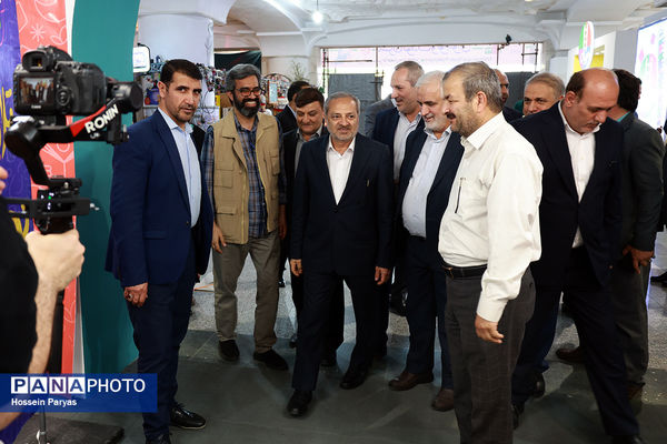 بازدید وزیر آموزش و پرورش از سی‌وششمین نمایشگاه بین‌المللی کتاب تهران 