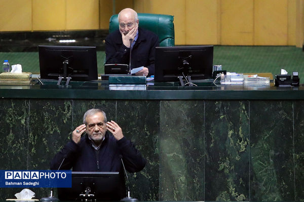 تقدیم لایحه بودجه سال ۱۴۰۵ به مجلس شورای اسلامی