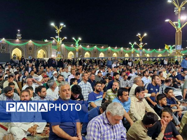 برگزاری نماز آیات در حرم امام رضا (ع) 