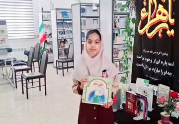 بازدید دانش آموزان آموزشگاه شهید مدنی بخش چاهک خاتم از کتابخانه