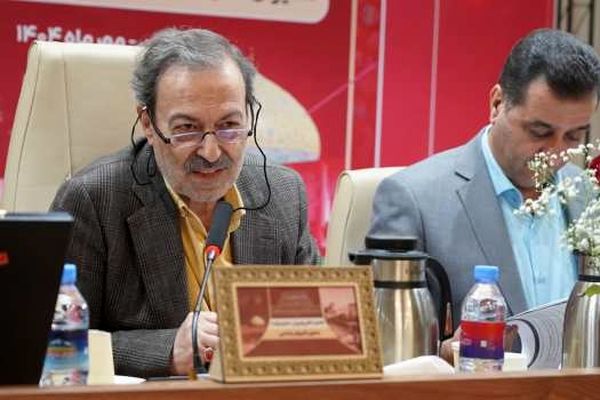 ظرفیت هوش مصنوعی با «دستیار هوشمند معلم» به یاری نظام تعلیم و تربیت می‌آید