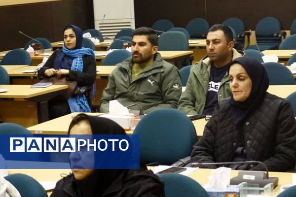 جلسه مشترک شورای ساماندهی امور جوانان و شورای ورزش فیروزکوه