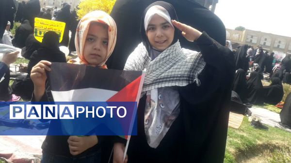 مردم غیور اصفهان در راهپیمایی روز قدس جنایات رژیم غاصب صهیونیستی را محکوم کردند