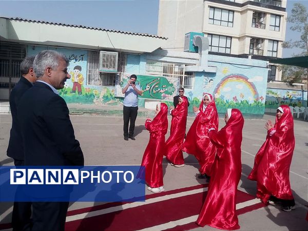 جشن شکوفه ها در دبستان فضیلت