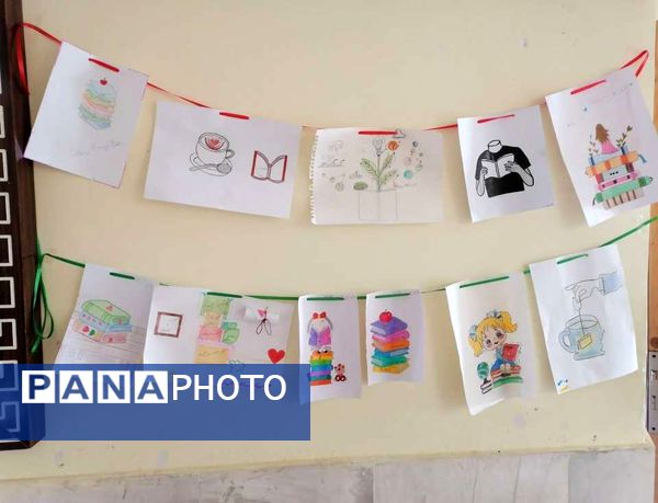 گرامیداشت هفته کتاب و کتابخوانی در دبیرستان حاج مهدی روحانی شهرستان خلیل آباد 