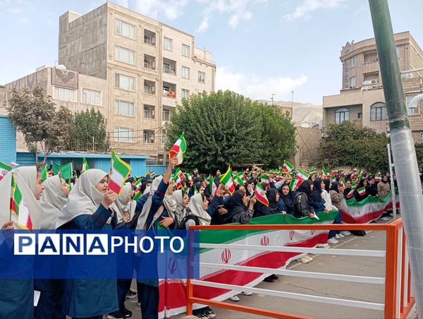 بازگشت به صحنه علم،مدارس متوسطه  شهرستان قدس آماده ساخت آینده