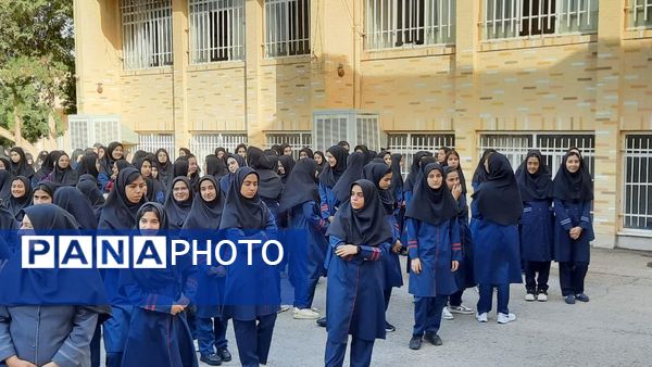 طنین زنگ مهر، ایثار و مقاومت در دبیرستان شاهد طالقانی