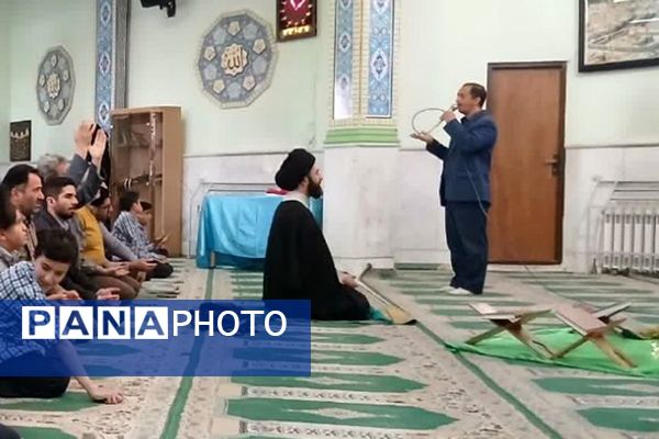 مدرسه سما  فیروزکوه میزبان افتتاحیه هفته قرآن، عترت و نماز