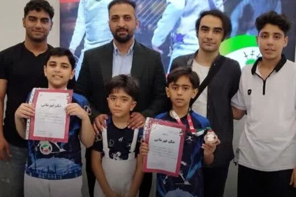 دو مدال ارزشمند نونهالان قم در مسابقات شمشیربازی قهرمانی کشور